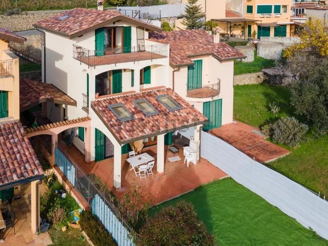 Villetta indipendente in vendita di 224 m² in Via Ciappin, 70