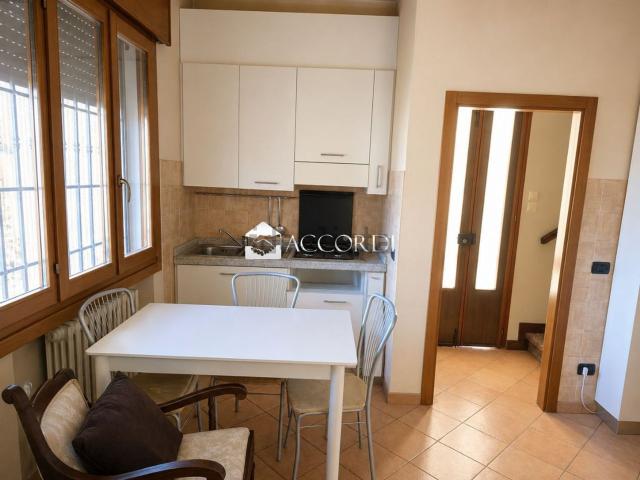 Villetta indipendente in vendita di 225 m² in Via Roma