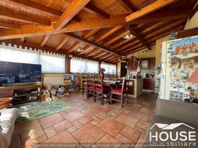 Villetta indipendente in vendita di 225 m²