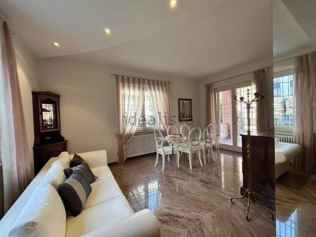 Villetta indipendente in vendita di 225 m²