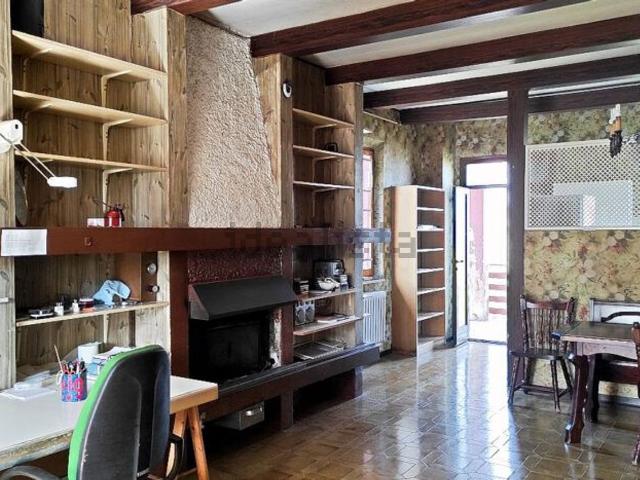 Villetta indipendente in vendita di 225 m² in Via Fonde