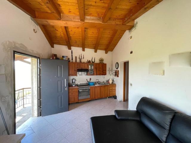 Villetta indipendente in vendita di 225 m² in Via Paluvecchio