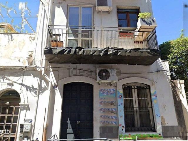 Villetta indipendente in vendita di 225 m² in Via Principe Nicola, 157