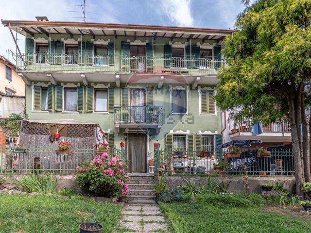 Villetta indipendente in vendita di 225 m² in Frazione Premarcia, 61
