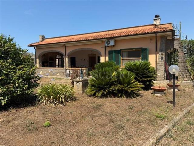 Villetta indipendente in vendita di 225 m² in Strada della Cooperativa