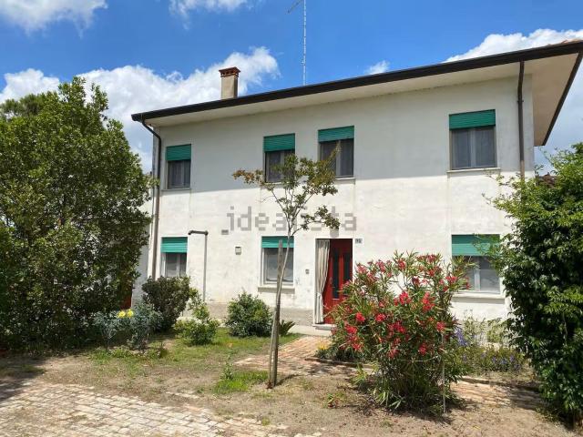 Villetta indipendente in vendita di 226 m²