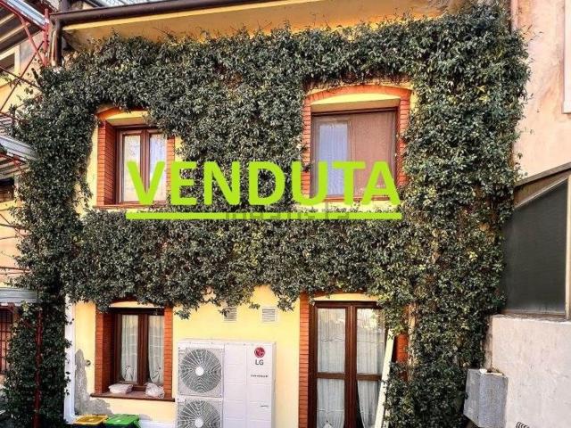 Villetta indipendente in vendita di 226 m² in Via Giuseppe Mazzini