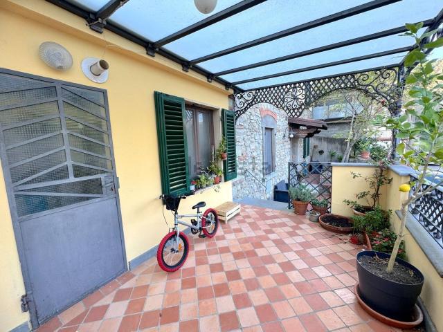 Villetta indipendente in vendita di 226 m² in Via del Lanificio