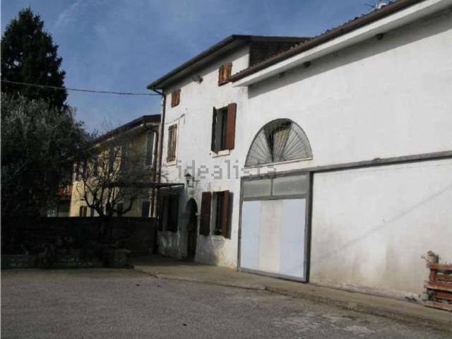 Villetta indipendente in vendita di 226 m² in Località Maria dei Pigni