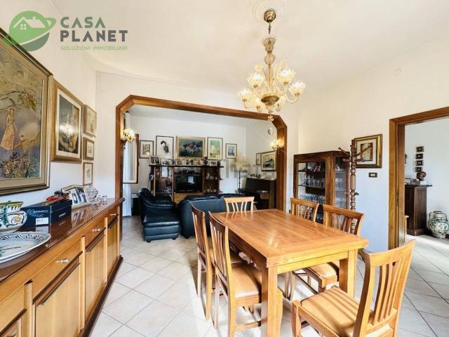 Villetta indipendente in vendita di 227 m²