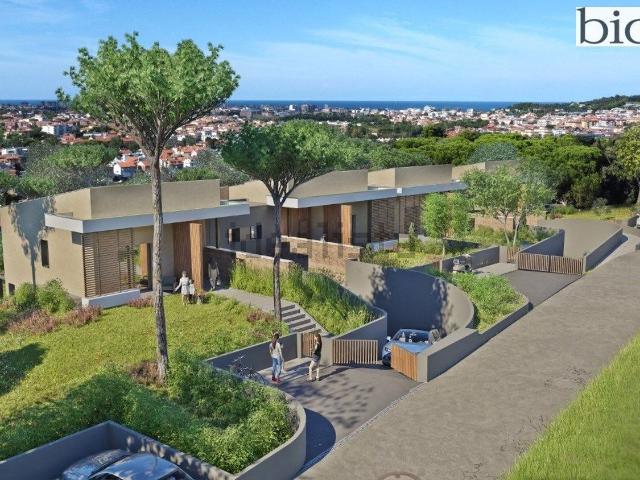 Villetta indipendente in vendita di 227 m² in Via del Novecento, 53