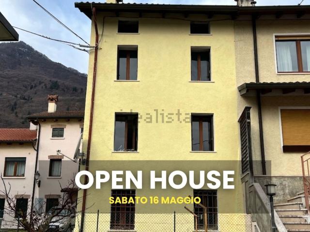 Villetta indipendente in vendita di 227 m² in Via Lago di Sotto, 32