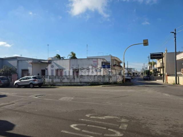 Villetta indipendente in vendita di 228 m² in Viale delle Puglie