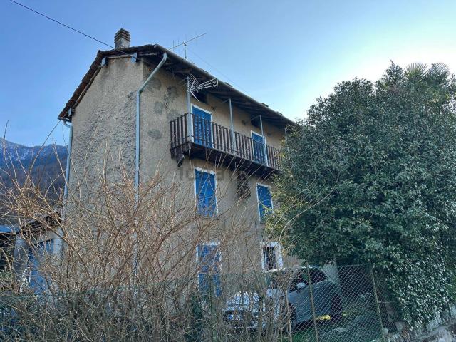 Villetta indipendente in vendita di 229 m² in Via la Cariola, 5