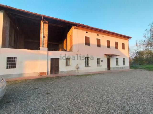 Villetta indipendente in vendita di 229 m² in Via Maestra, 25