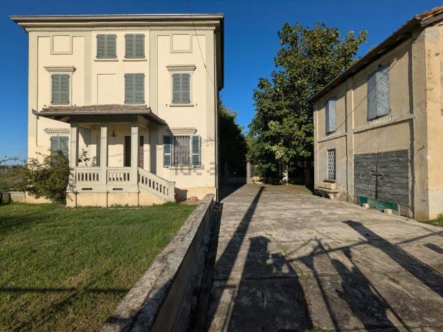 Villetta indipendente in vendita di 230 m²