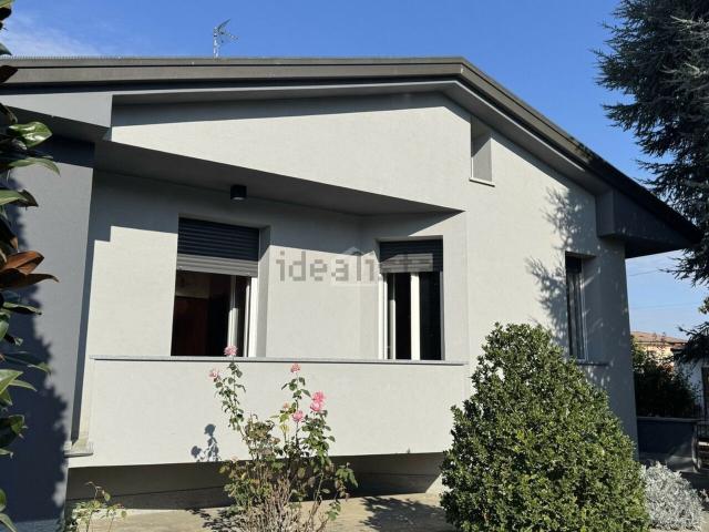 Villetta indipendente in vendita di 230 m²