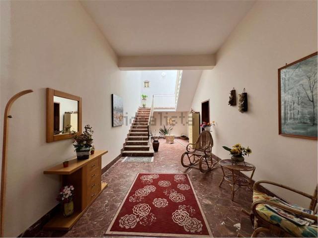 Villetta indipendente in vendita di 230 m²