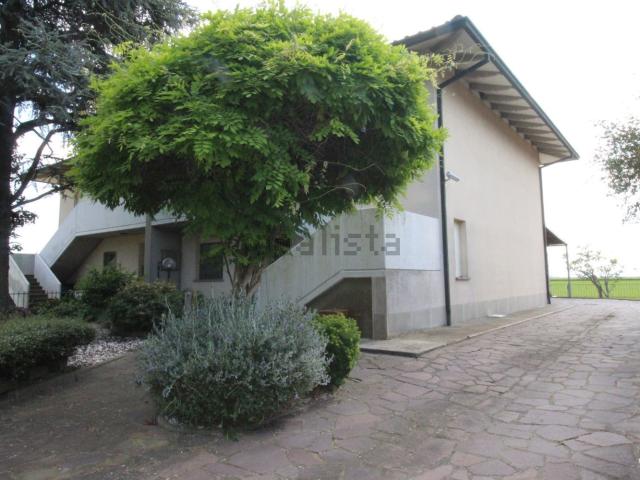 Villetta indipendente in vendita di 230 m²