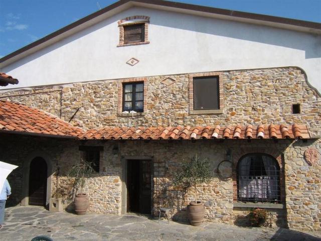 Villetta indipendente in vendita di 230 m²