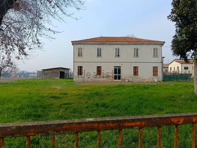 Villetta indipendente in vendita di 230 m² in Via Genova, 333