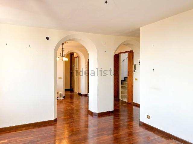 Villetta indipendente in vendita di 230 m² in Via giuseppe mazzini, 16