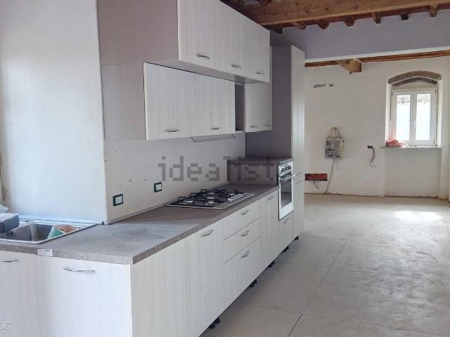 Villetta indipendente in vendita di 230 m² in Via dei Marchi