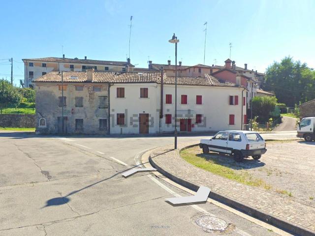 Villetta indipendente in vendita di 230 m² in Via della Chiesa, 5