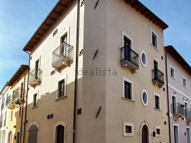 Villetta indipendente in vendita di 230 m² in Via San Silvestro, 1