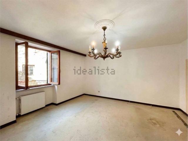 Villetta indipendente in vendita di 230 m² in Via Paganini