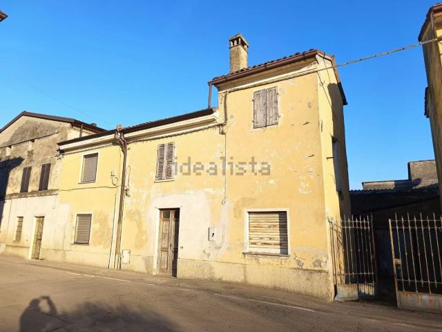 Villetta indipendente in vendita di 230 m² in Via Roma