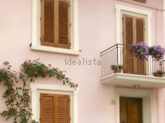 Villetta a schiera in vendita di 230 m²