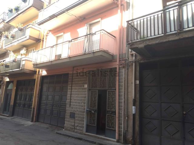 Villetta indipendente in vendita di 230 m² in Via Vincenzo Monti, 41