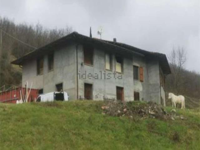Villetta indipendente in vendita di 230 m² in Via Zena, 33
