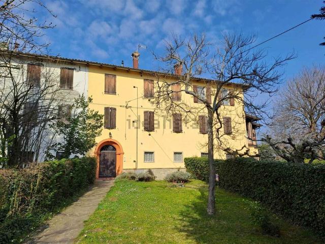 Villetta indipendente in vendita di 231 m² in Via Lame, 73