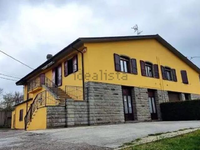 Villetta indipendente in vendita di 231 m² in Via Padre Francesco Guerra