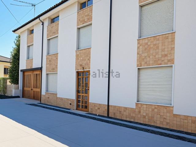 Villetta indipendente in vendita di 231 m² in Via Vittorio Emanuele, 19