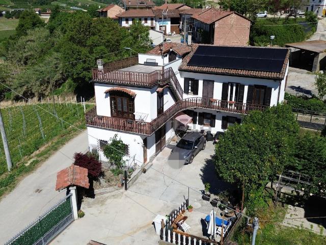 Villetta indipendente in vendita di 231 m² in Frazione San Pietro, 32