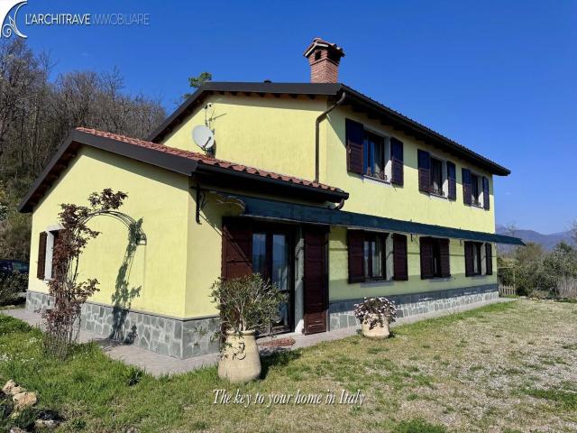 Villetta indipendente in vendita di 232 m²