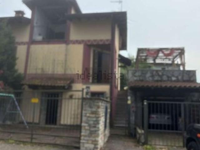 Villetta indipendente in vendita di 233 m² in Via Schiappina, 6