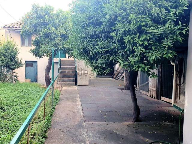 Villetta indipendente in vendita di 235 m²