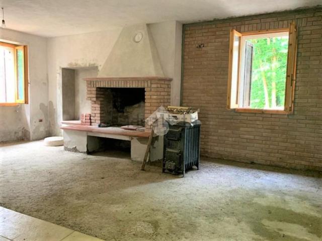 Villetta indipendente in vendita di 235 m² in Via Montorso