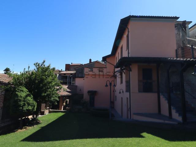 Villetta indipendente in vendita di 235 m² in Via San Giuseppe