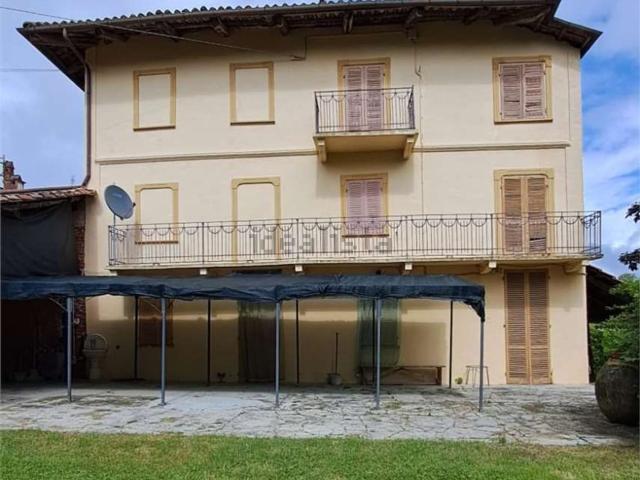 Villetta indipendente in vendita di 235 m² in Località Prella, 12