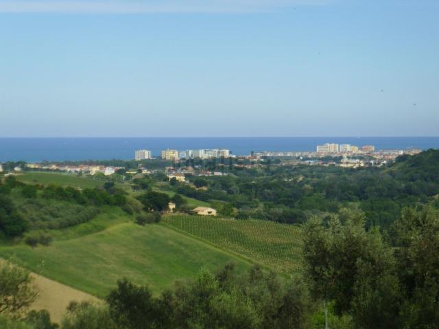 Villetta indipendente in vendita di 236 m² in Contrada Gaudiosi, 4