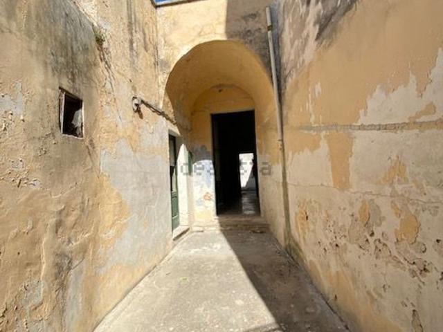 Villetta indipendente in vendita di 237 m² in Via Colavita, 10