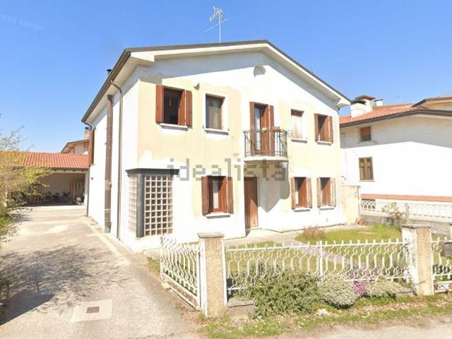 Villetta indipendente in vendita di 237 m² in Via Confine, 12