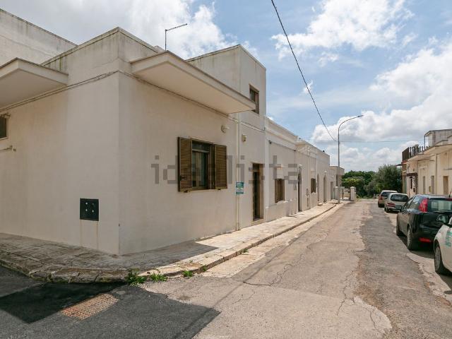 Villetta indipendente in vendita di 237 m² in Via San Ilario
