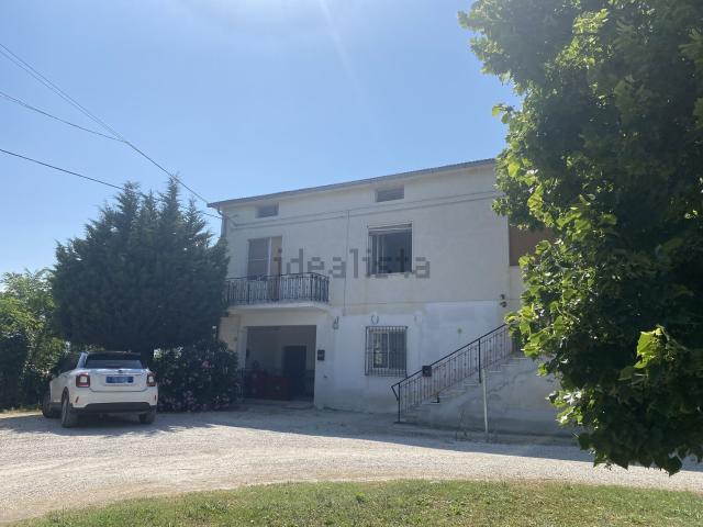 Villetta indipendente in vendita di 237 m² in Via Palombare, 5