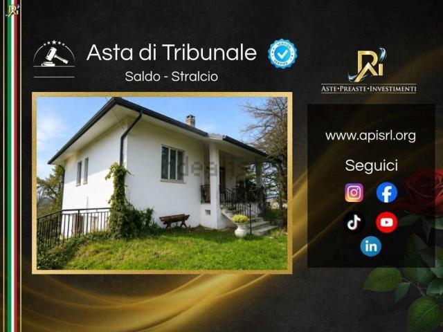 Villetta indipendente in vendita di 237 m² in Strada Bordocchia, 150